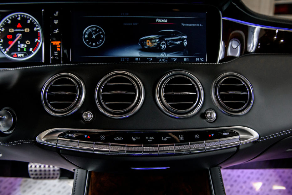 Продам Mercedes-Benz S 500 4Matic 3D Burmester 2016 года в Одессе