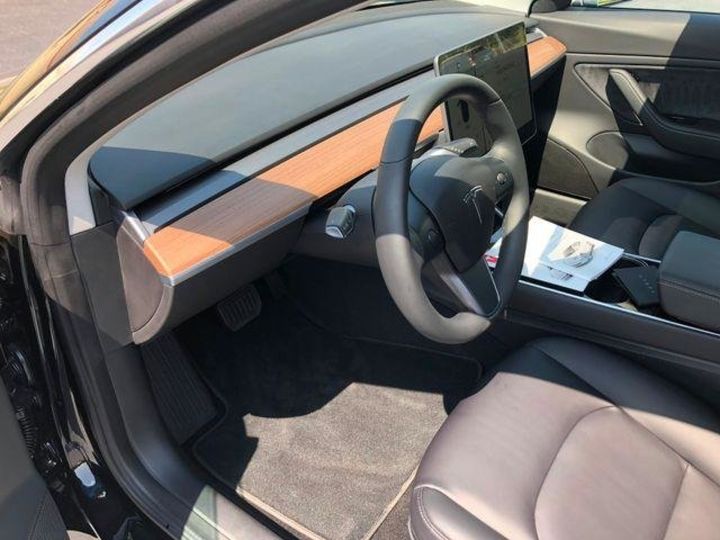 Продам Tesla Model X 3 2018 года в Харькове