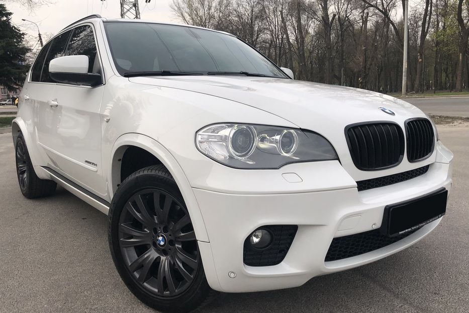 Продам BMW X5 X-Drive M-packet 2012 года в Днепре