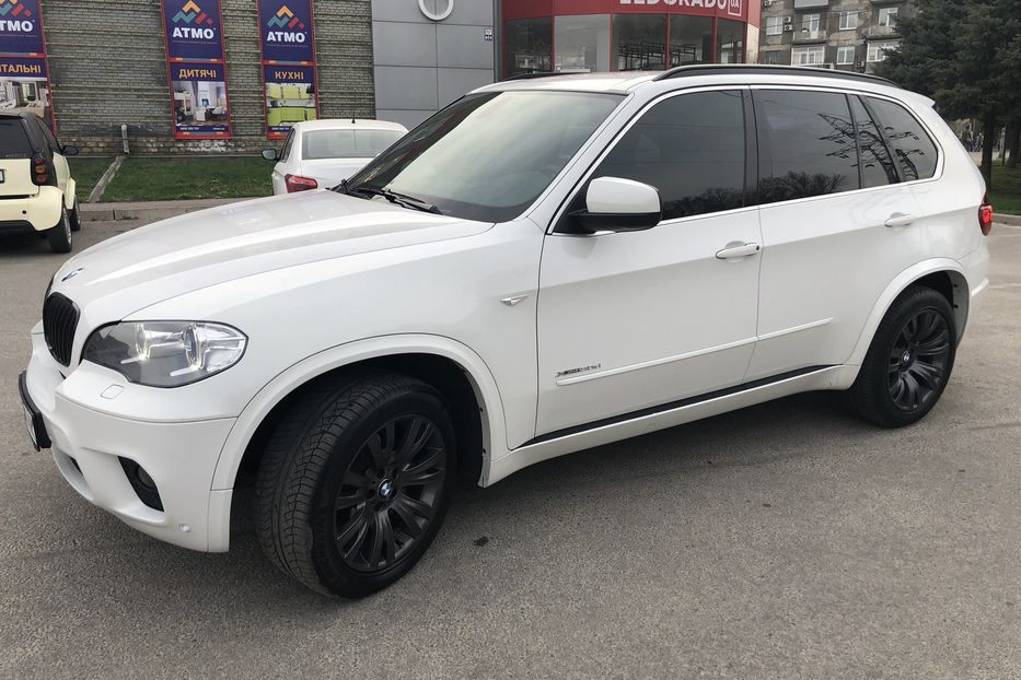 Продам BMW X5 X-Drive M-packet 2012 года в Днепре