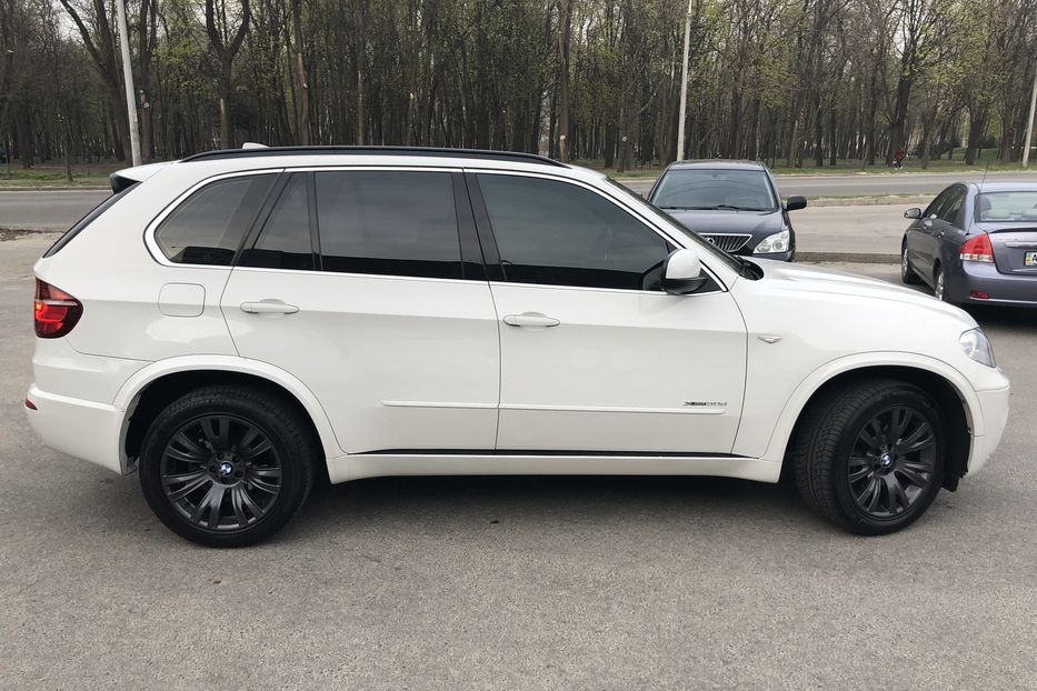 Продам BMW X5 X-Drive M-packet 2012 года в Днепре