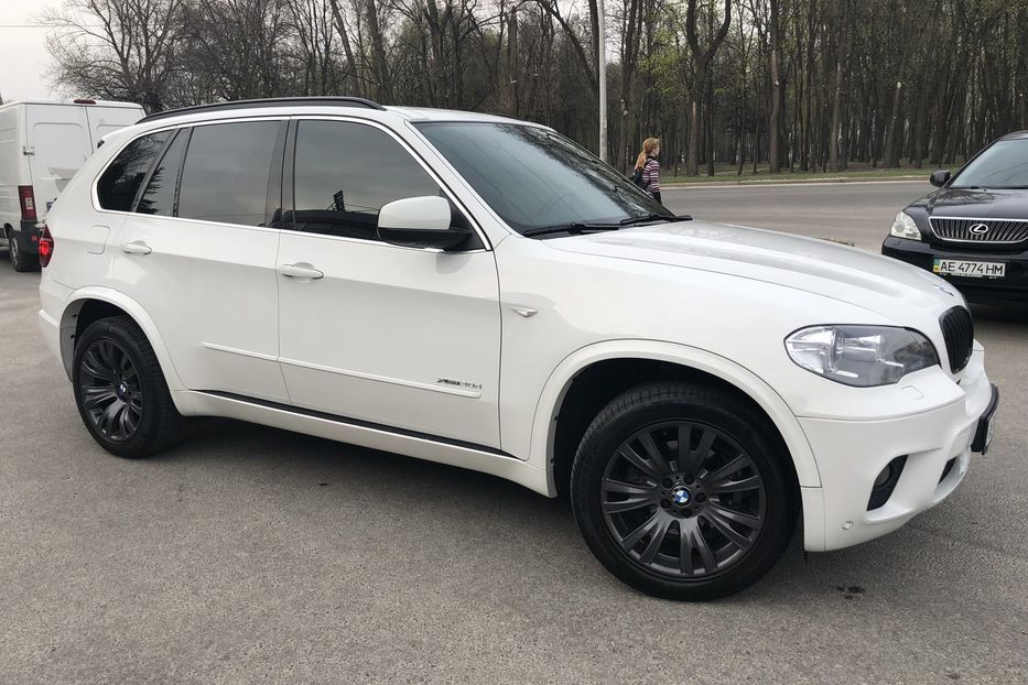 Продам BMW X5 X-Drive M-packet 2012 года в Днепре