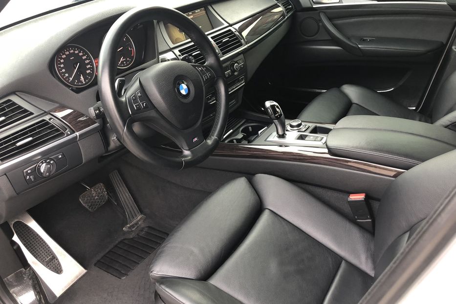 Продам BMW X5 X-Drive M-packet 2012 года в Днепре