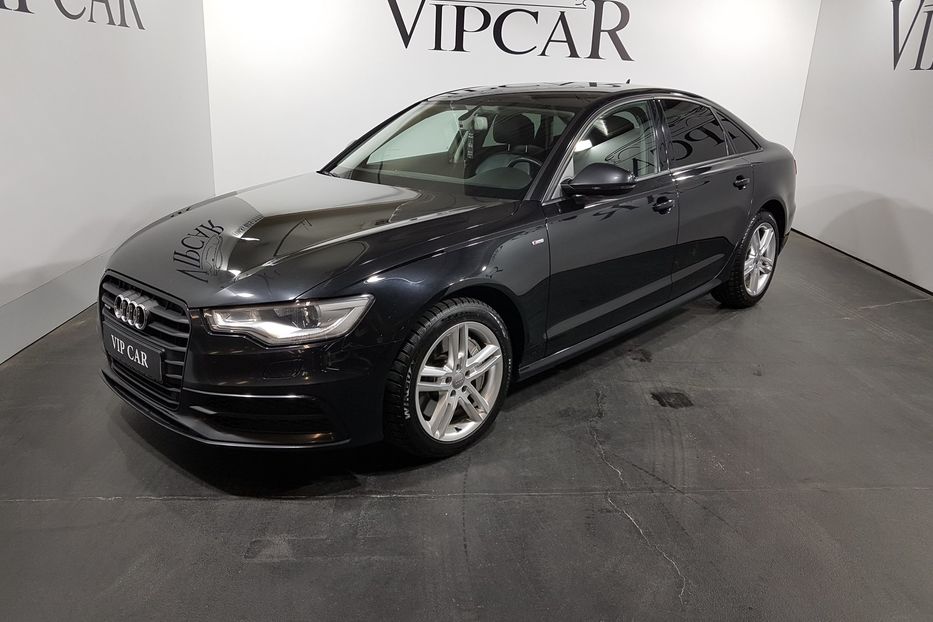 Продам Audi A6 2013 года в Киеве