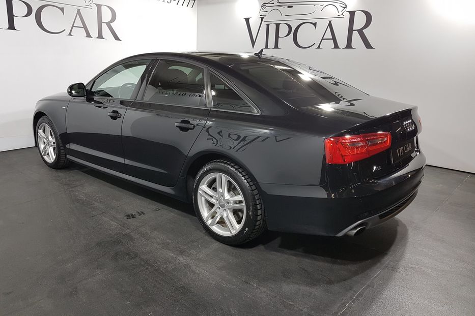 Продам Audi A6 2013 года в Киеве