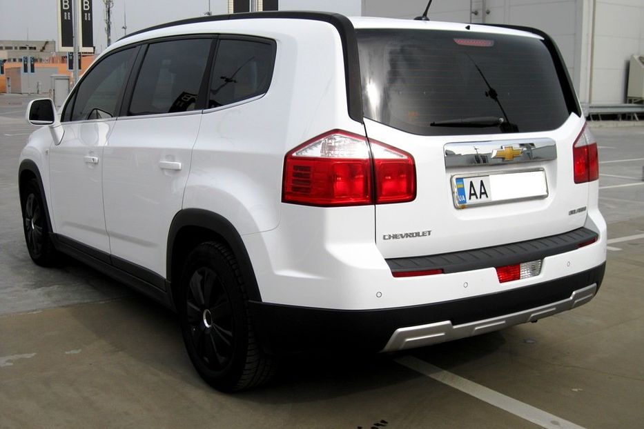 Продам Chevrolet Orlando 2011 года в Киеве