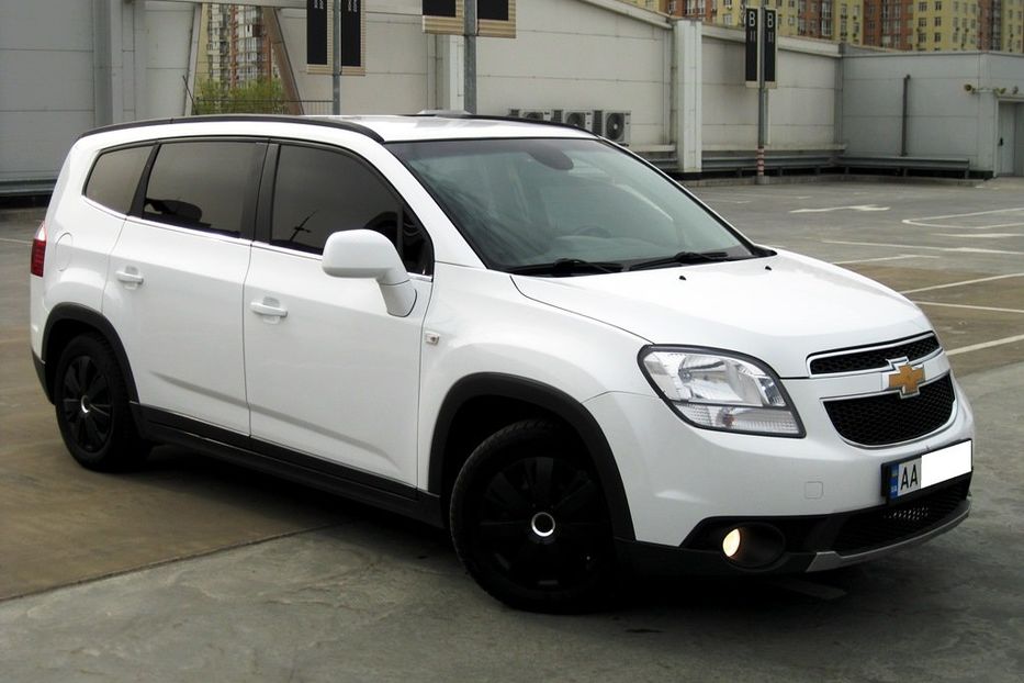 Продам Chevrolet Orlando 2011 года в Киеве