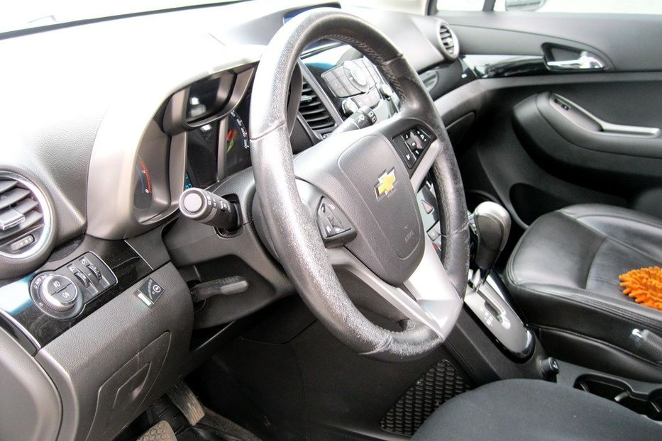 Продам Chevrolet Orlando 2011 года в Киеве