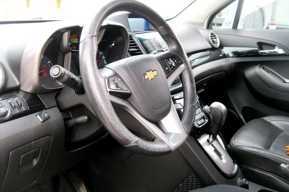 Продам Chevrolet Orlando 2011 года в Киеве