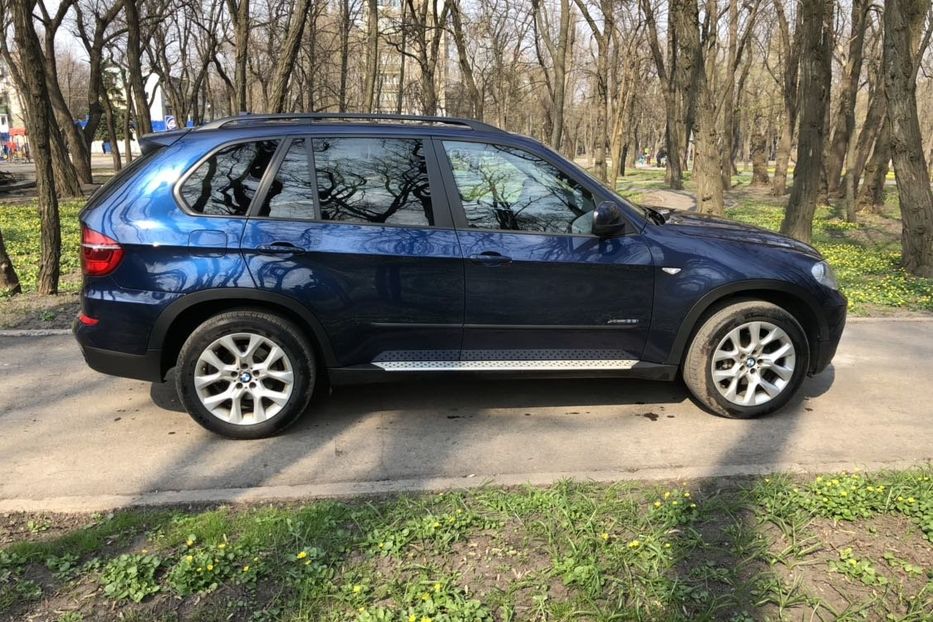 Продам BMW X5 2012 года в Днепре