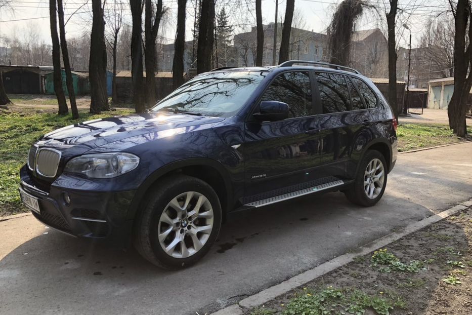 Продам BMW X5 2012 года в Днепре