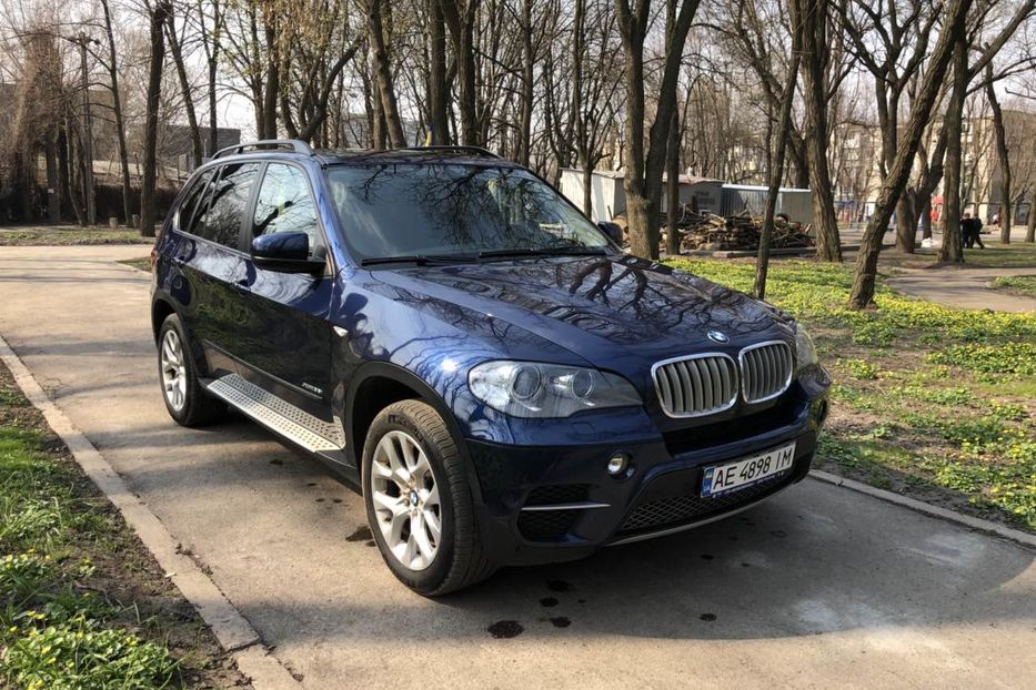 Продам BMW X5 2012 года в Днепре