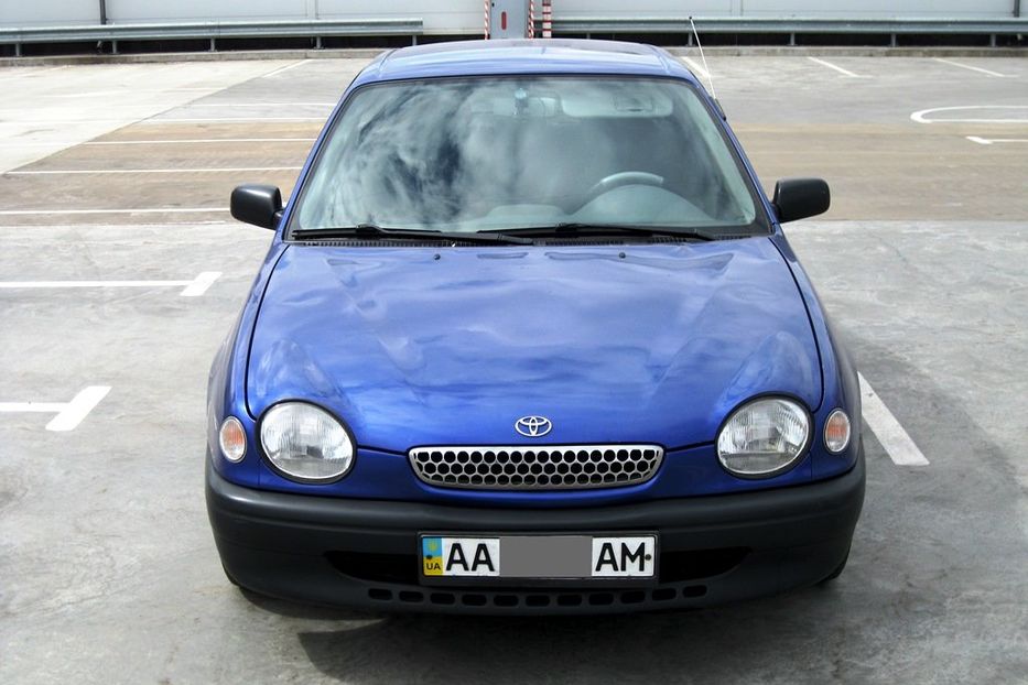 Продам Toyota Corolla 1998 года в Киеве