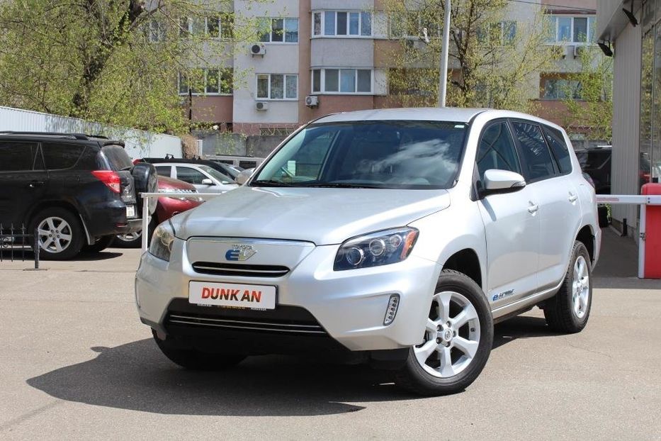 Продам Toyota Rav 4 EV ELECTRIC 2014 года в Киеве
