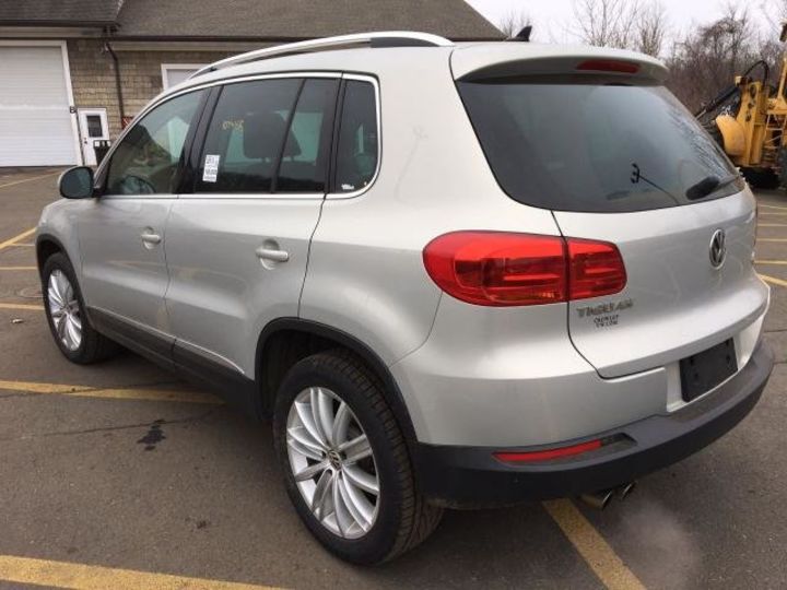 Продам Volkswagen Tiguan S 2013 года в Киеве