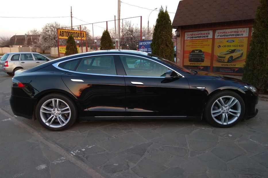 Продам Tesla Model S 85d 2016 года в Харькове