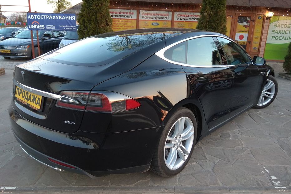 Продам Tesla Model S 85d 2016 года в Харькове