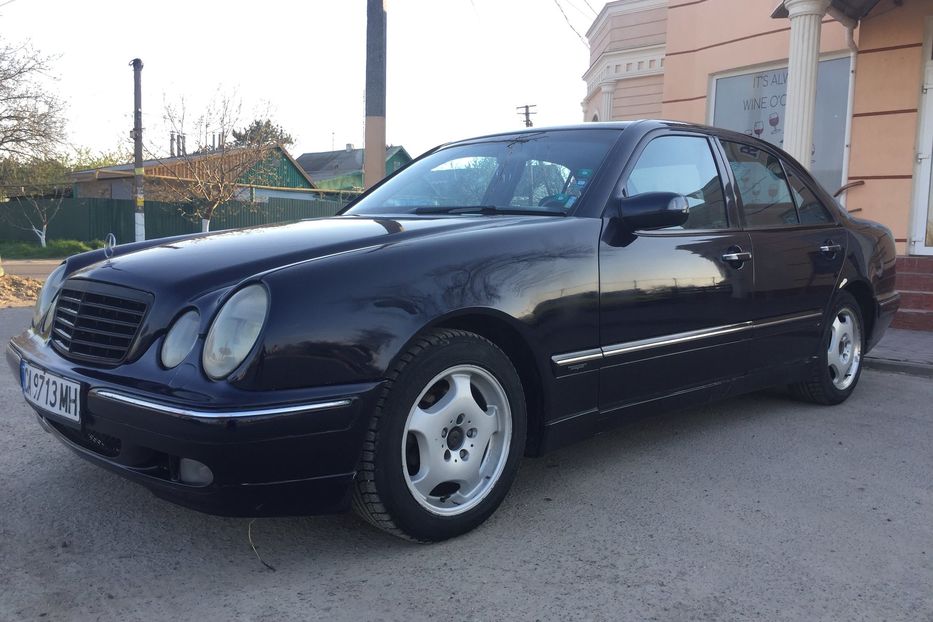 Продам Mercedes-Benz 220 2002 года в Одессе