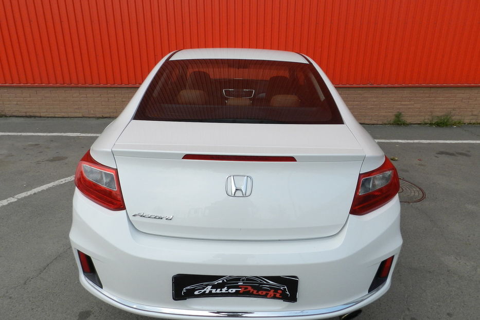 Продам Honda Accord 2014 года в Одессе