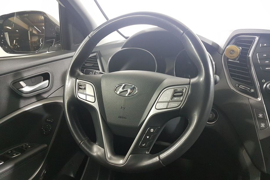 Продам Hyundai Santa FE 2012 года в Киеве