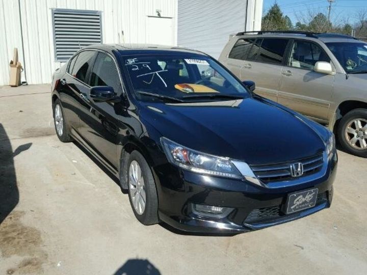 Продам Honda Accord EX 2014 года в Киеве