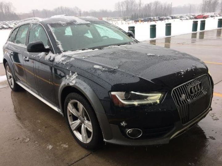 Продам Audi A4 Allroad PREMIUM PLUS 2013 года в Харькове