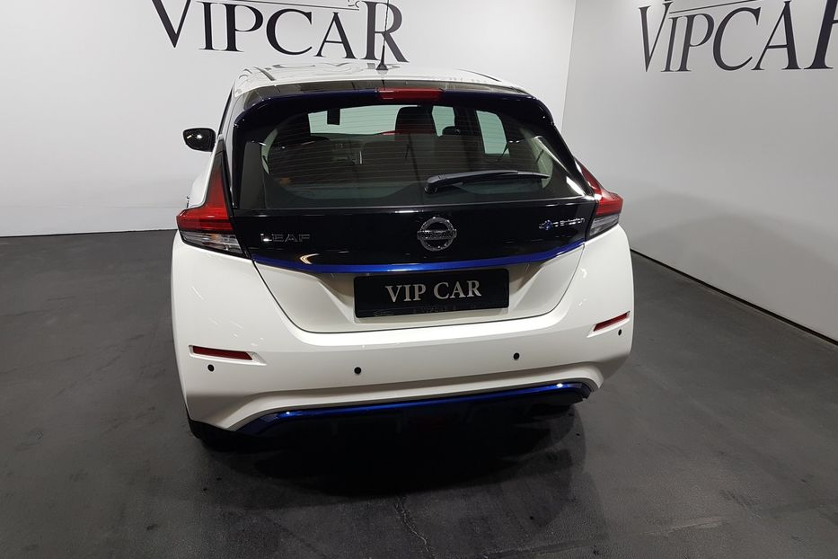 Продам Nissan Leaf 40 kWh  2018 года в Киеве