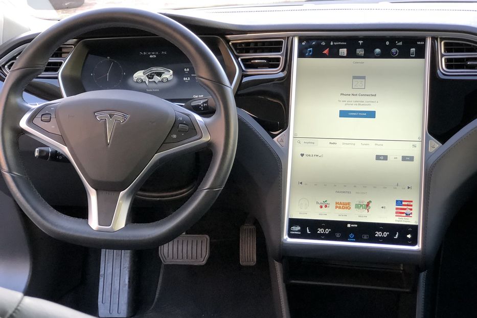 Продам Tesla Model S 85 2014 года в Киеве