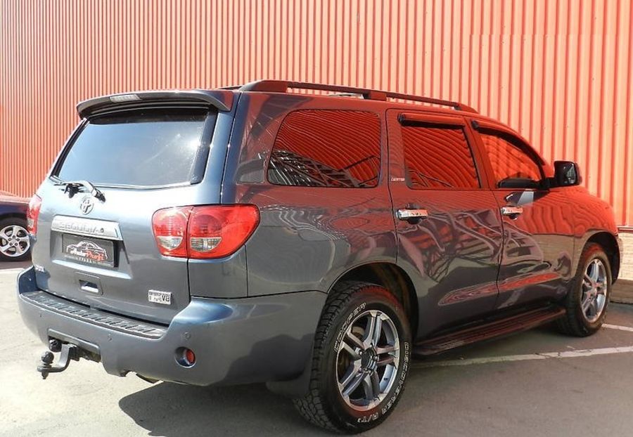 Продам Toyota Sequoia 2009 года в Одессе