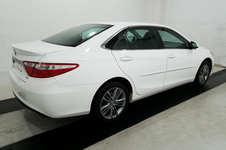 Продам Toyota Camry 2015 года в Харькове