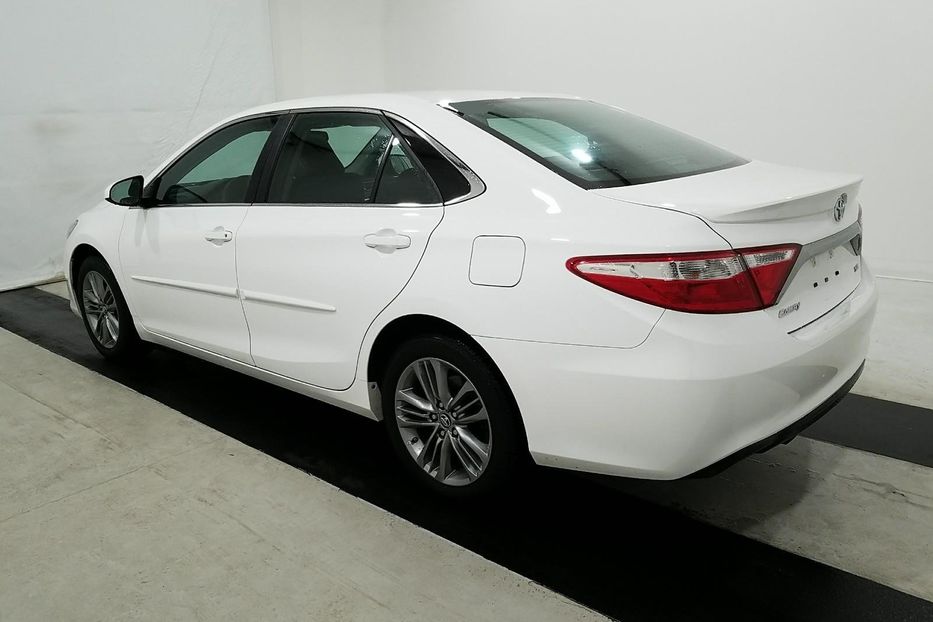 Продам Toyota Camry 2015 года в Харькове