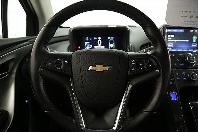 Продам Chevrolet Volt 2015 года в Харькове