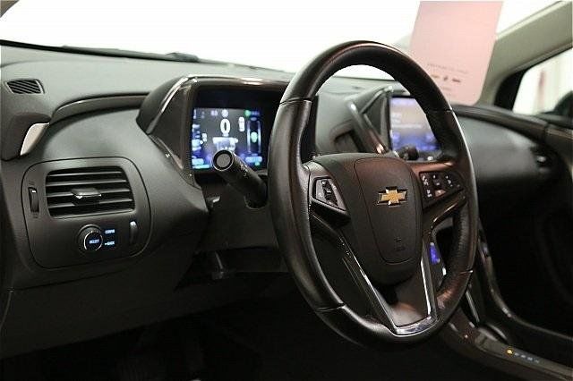 Продам Chevrolet Volt 2015 года в Харькове