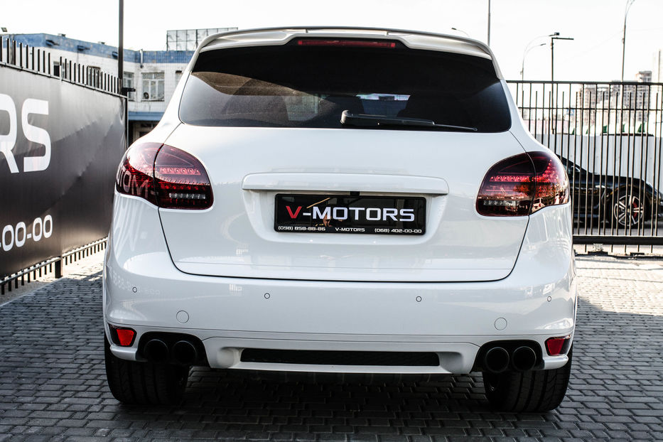 Продам Porsche Cayenne GTS 2012 года в Киеве