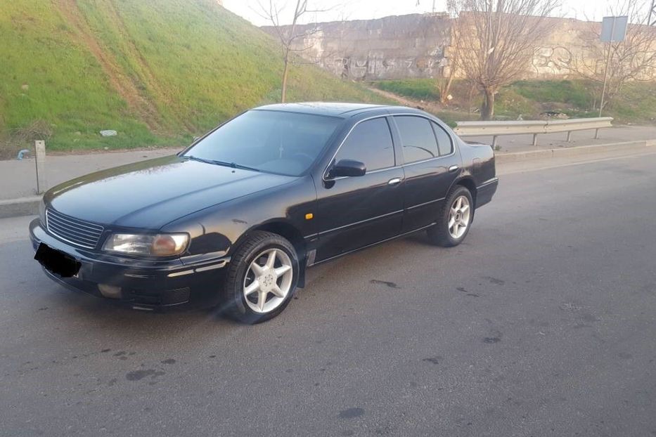 Продам Nissan Maxima 1996 года в Одессе