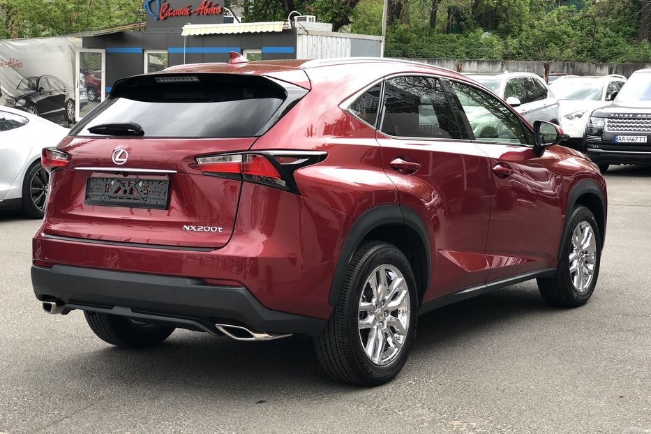 Продам Lexus NX 200 Turbo 2015 года в Киеве