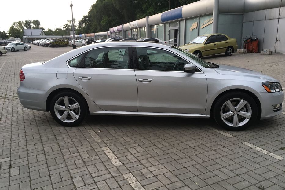 Продам Volkswagen Passat B7 SE 2.5 AT 2012 года в г. Мариуполь, Донецкая область