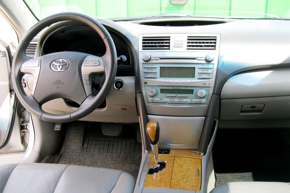 Продам Toyota Camry 2006 года в Киеве
