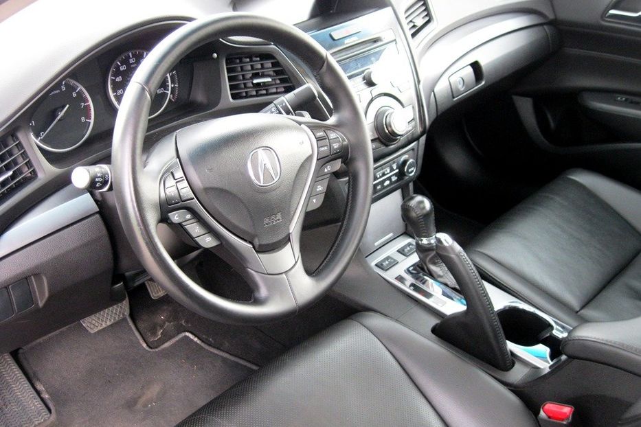 Продам Acura ILX 2012 года в Киеве