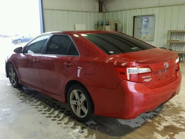 Продам Toyota Camry Se  2014 года в Харькове