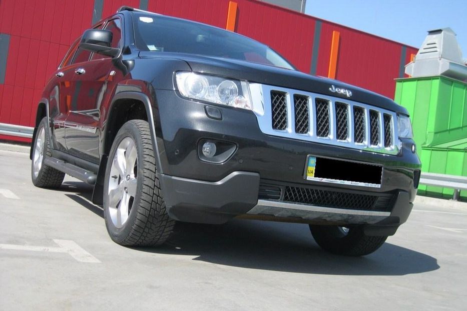 Продам Jeep Grand Cherokee 2012 года в Киеве