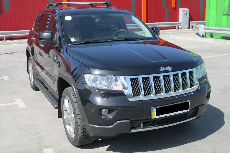 Продам Jeep Grand Cherokee 2012 года в Киеве