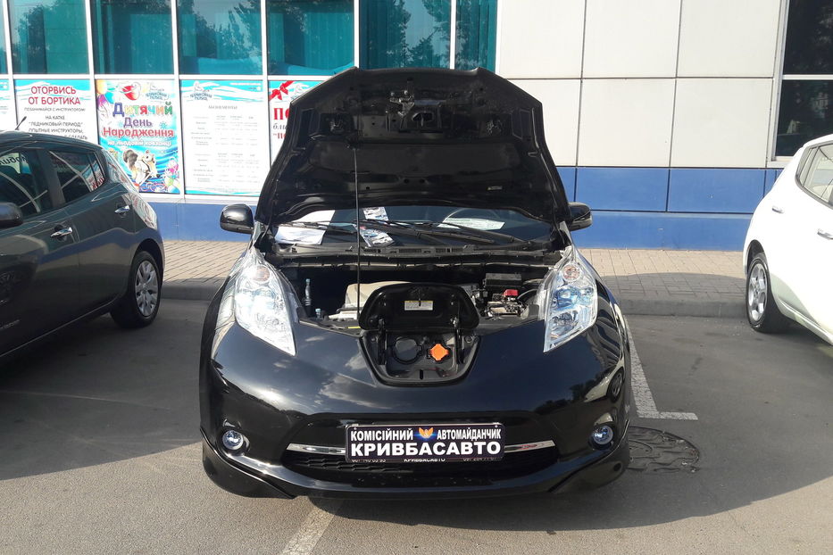 Продам Nissan Leaf 2013 года в г. Кривой Рог, Днепропетровская область