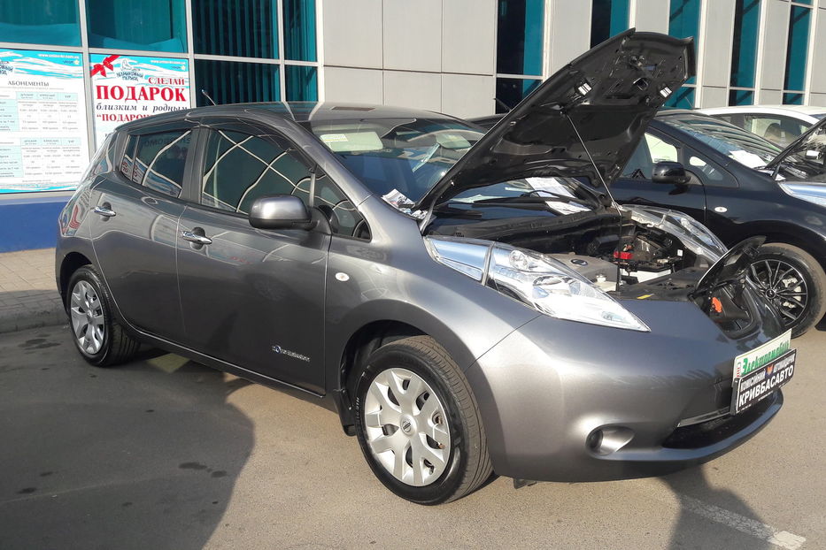 Продам Nissan Leaf 2013 года в г. Кривой Рог, Днепропетровская область