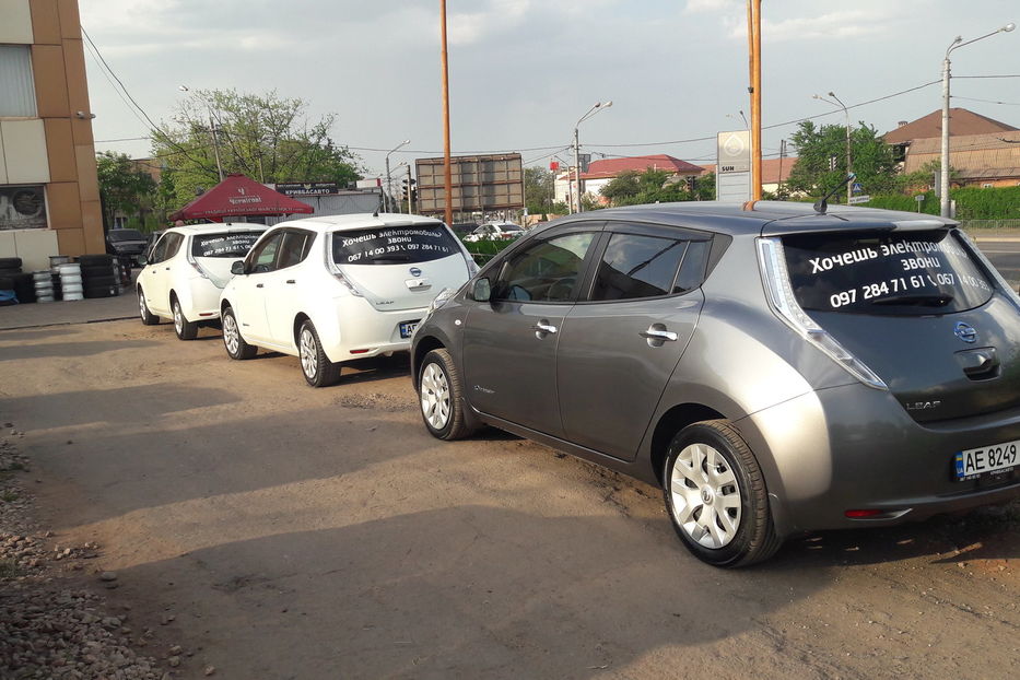 Продам Nissan Leaf 2013 года в г. Кривой Рог, Днепропетровская область