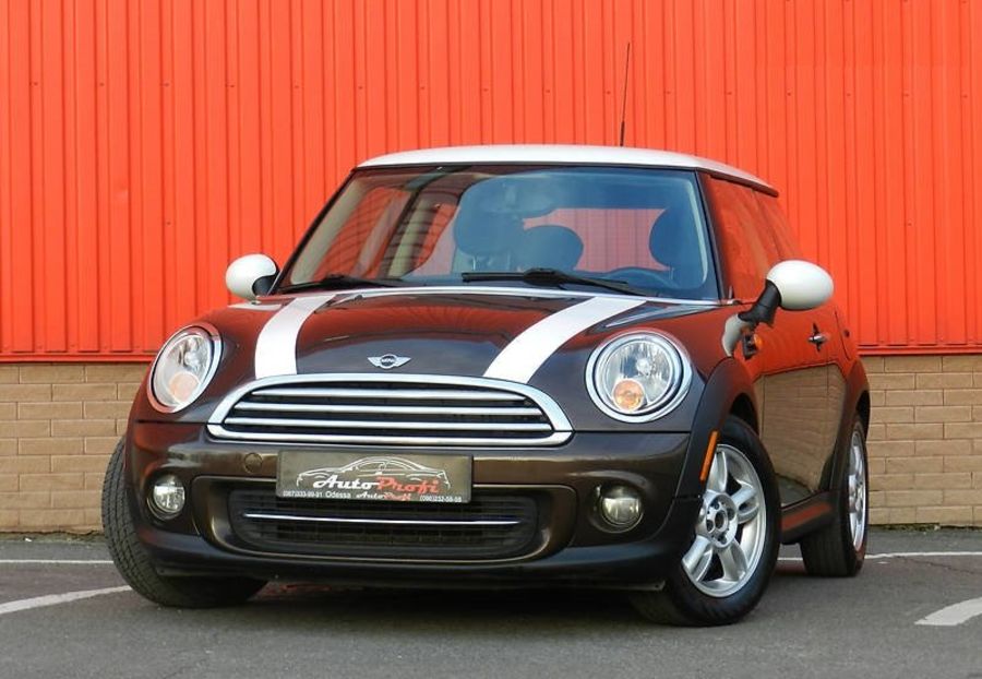 Продам MINI Cooper 2013 года в Одессе