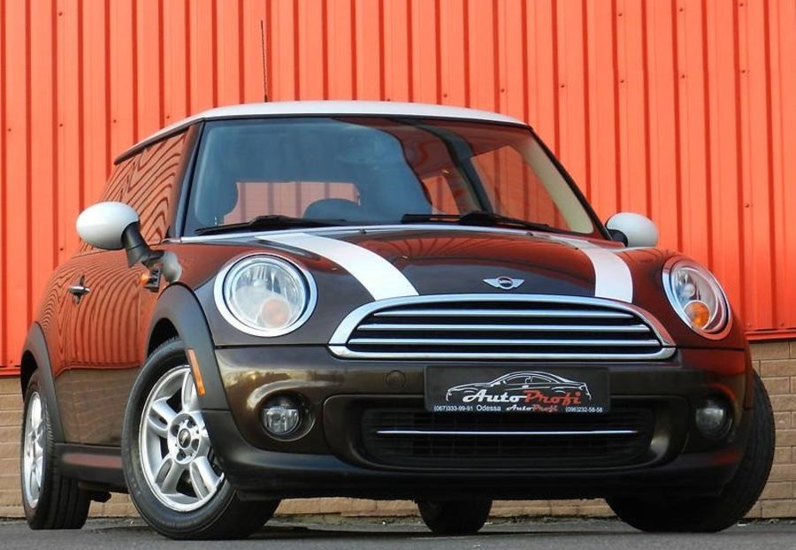 Продам MINI Cooper 2013 года в Одессе