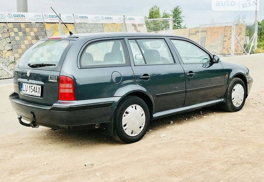 Skoda 2000 года