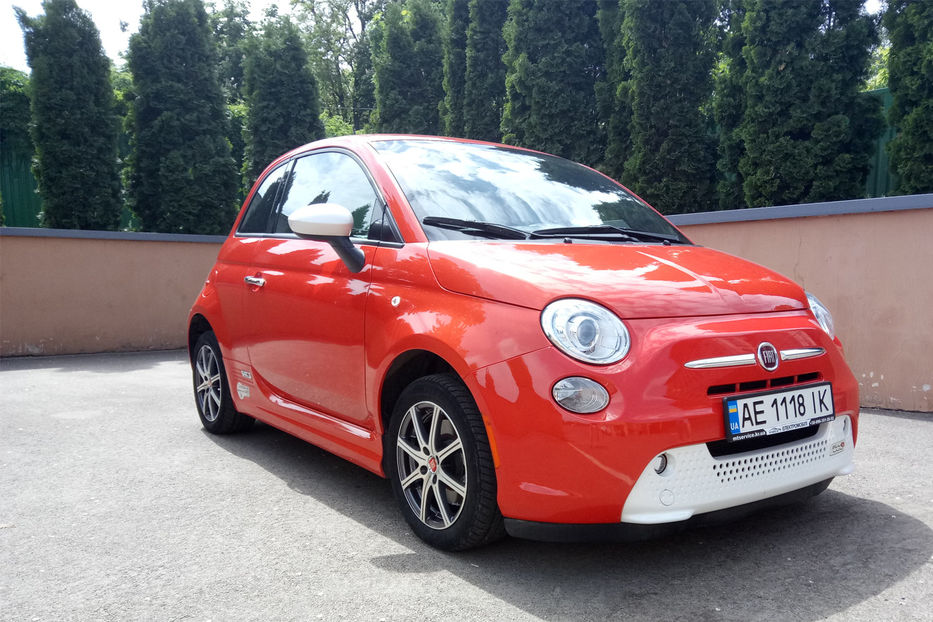 Продам Fiat 500 E500  2014 года в г. Кривой Рог, Днепропетровская область