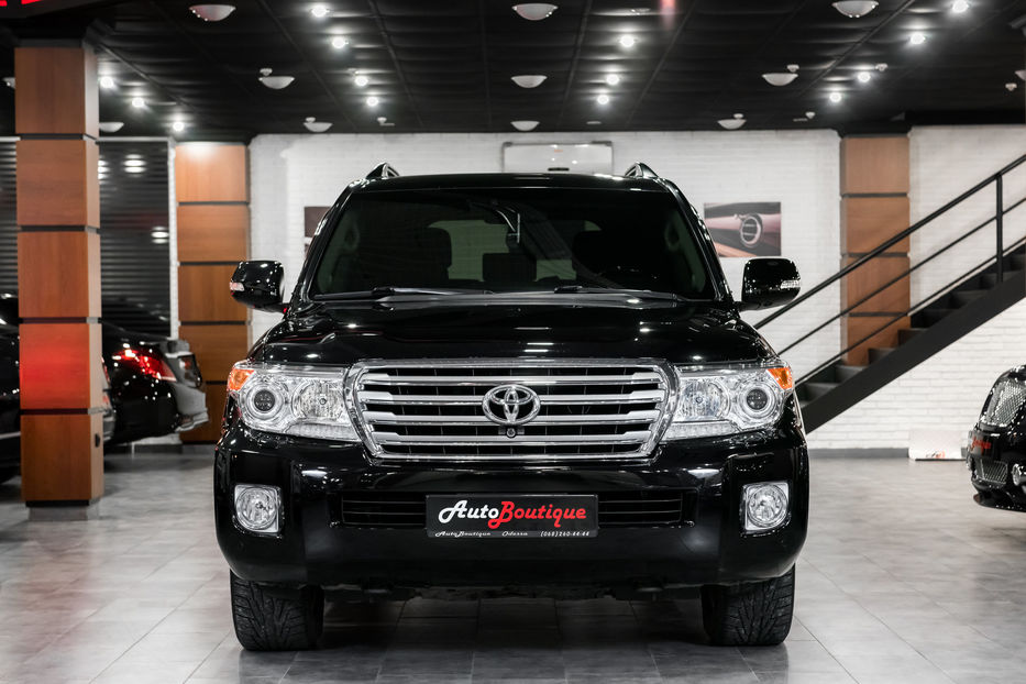 Продам Toyota Land Cruiser 200 2013 года в Одессе